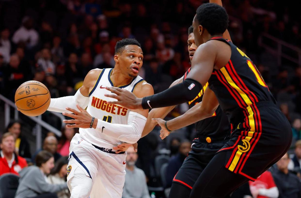 字母哥连续五场比赛得分超过战术调整，掘金不断突破！的简单介绍开云棋牌(中国）